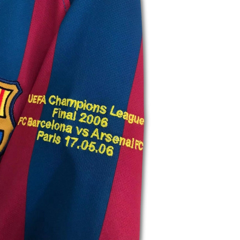 Ronaldinho #10 FC Barcelona 2006 Final Champions League Jersey Short Sleeve